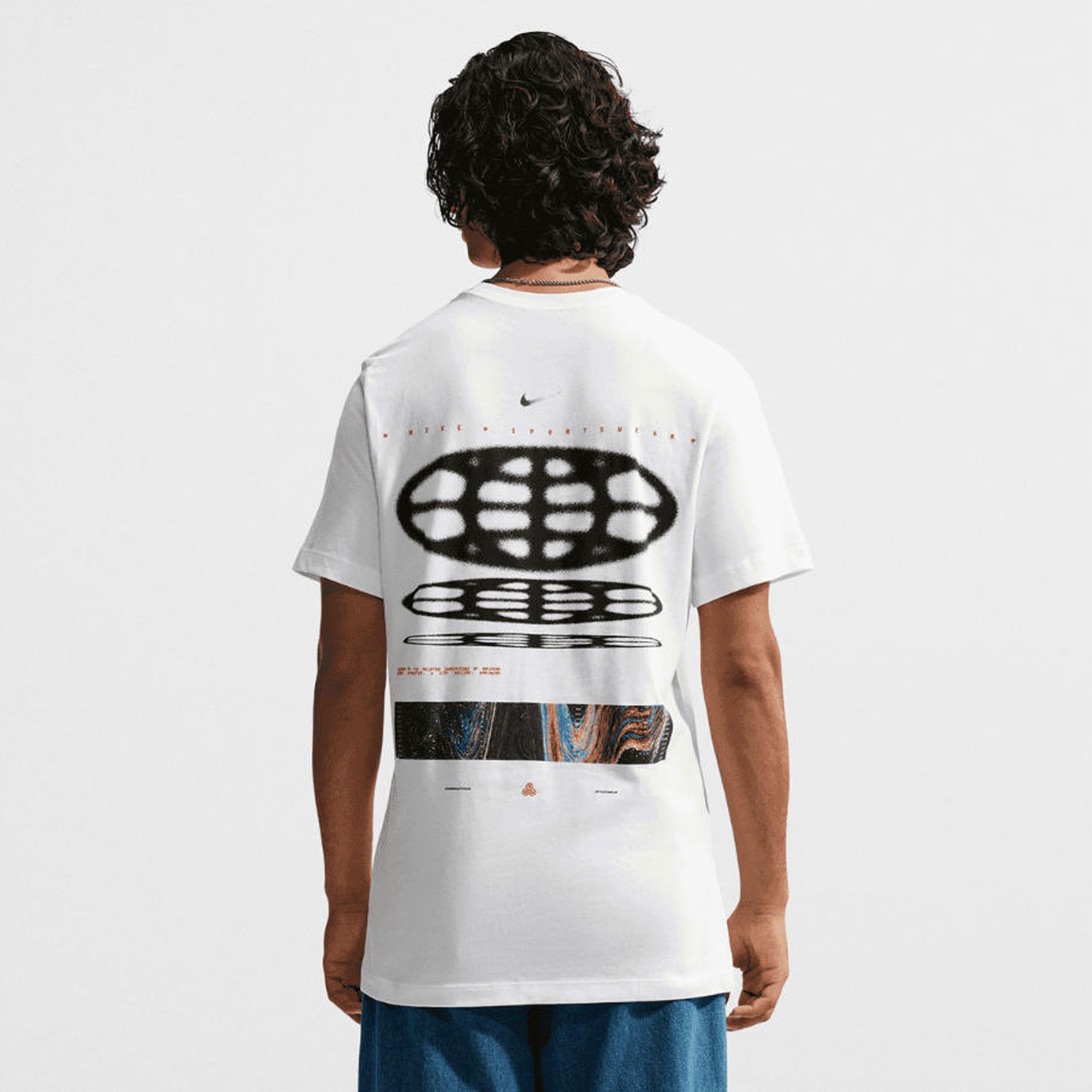 Nike Sportswear Erkek Tişört