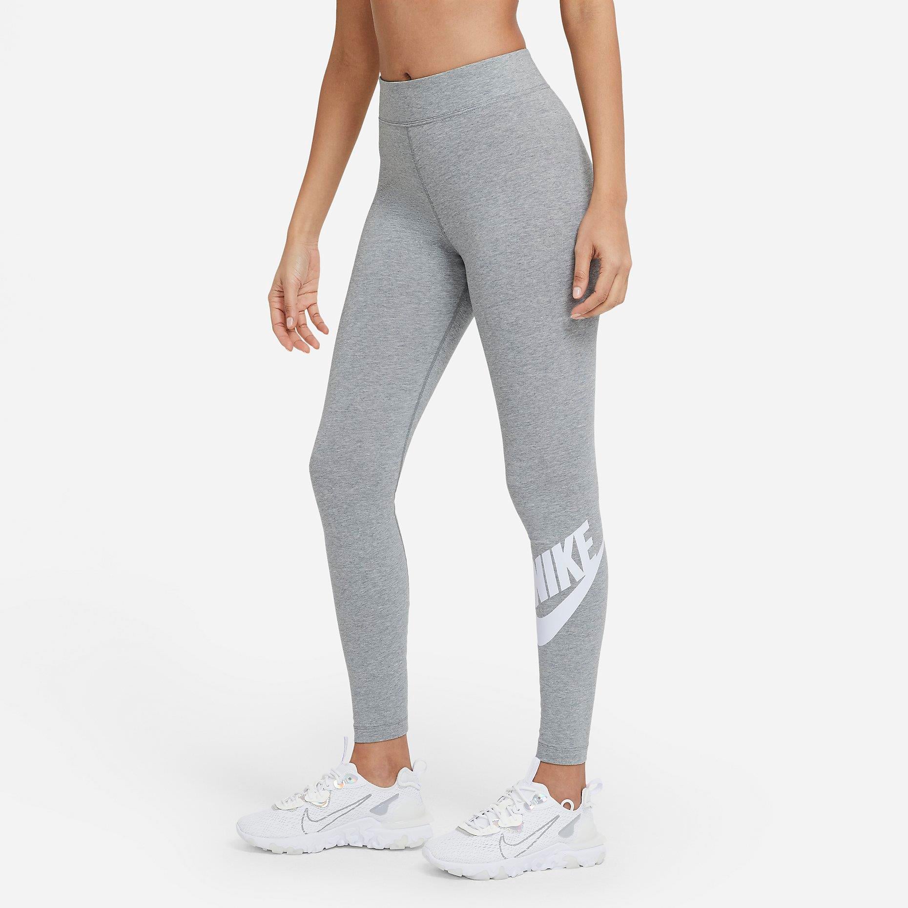 Nike Sportswear Essentials Kadın Tayt