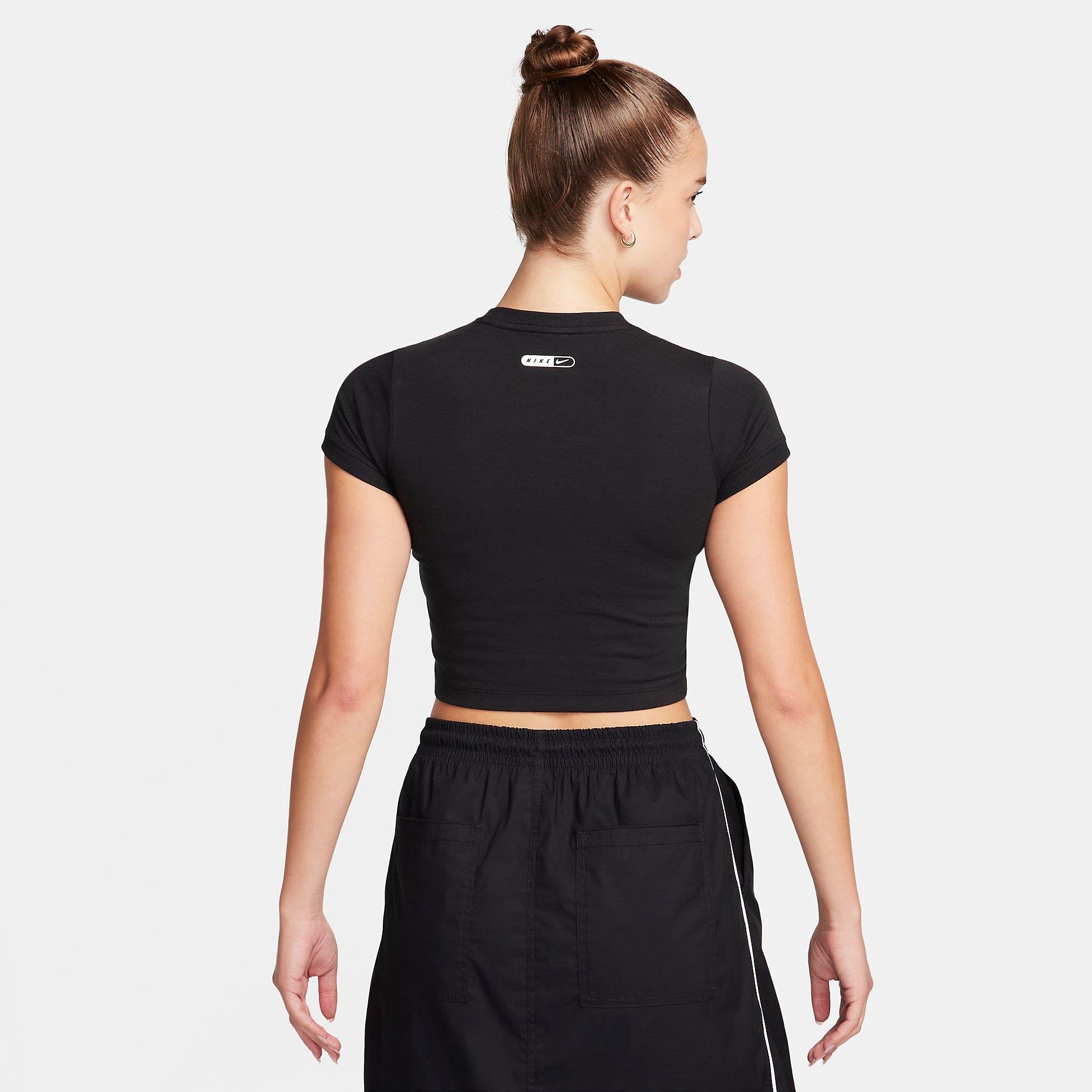 Nike Sportswear Kadın Tişört
