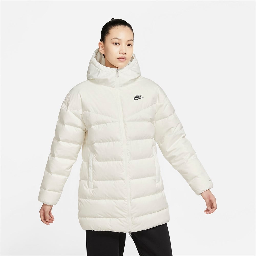 Nike Sportswear Storm-FIT Windrunner Kadın Mont