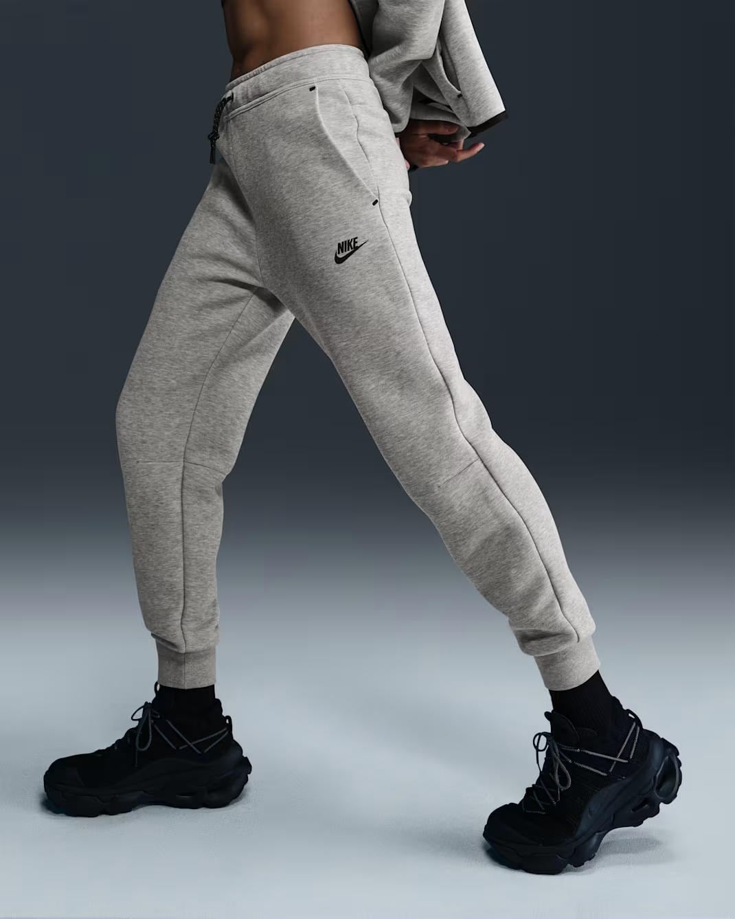 Nike Sportswear Tech Fleece Kadın Eşofman Altı