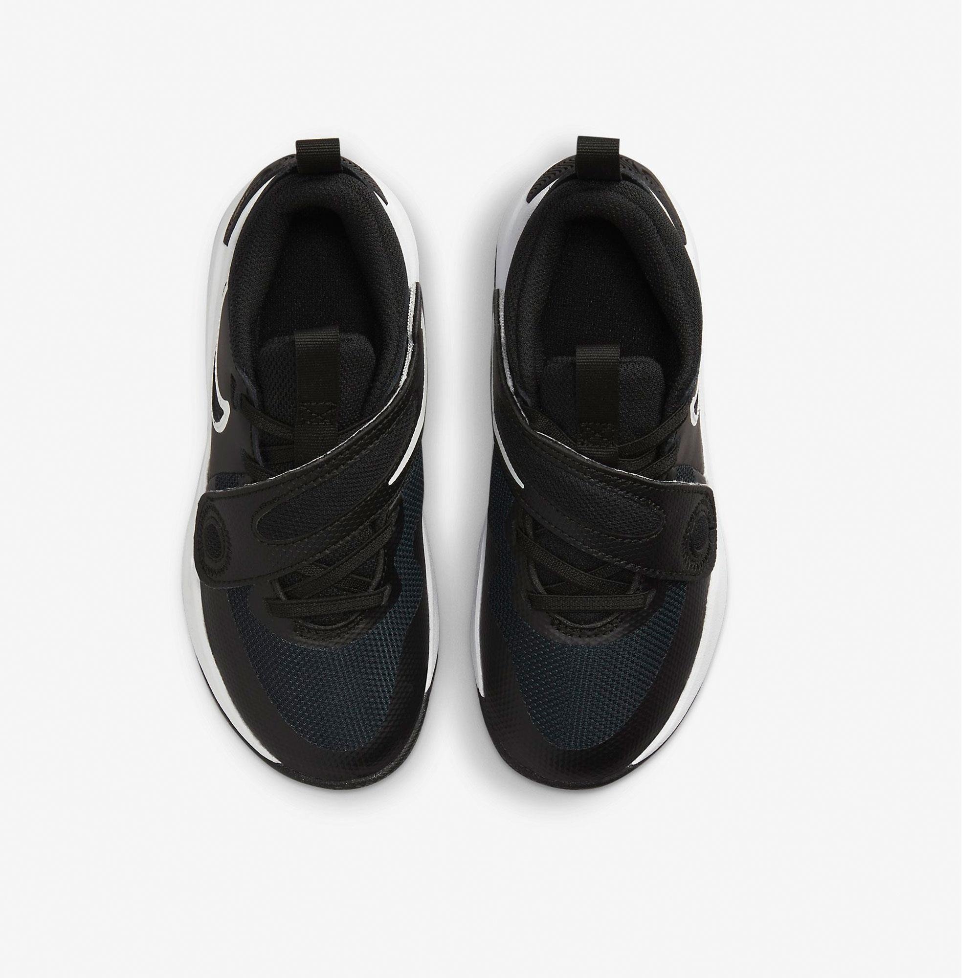 Nike Team Hustle D 11 Çocuk Basketbol Ayakkabısı