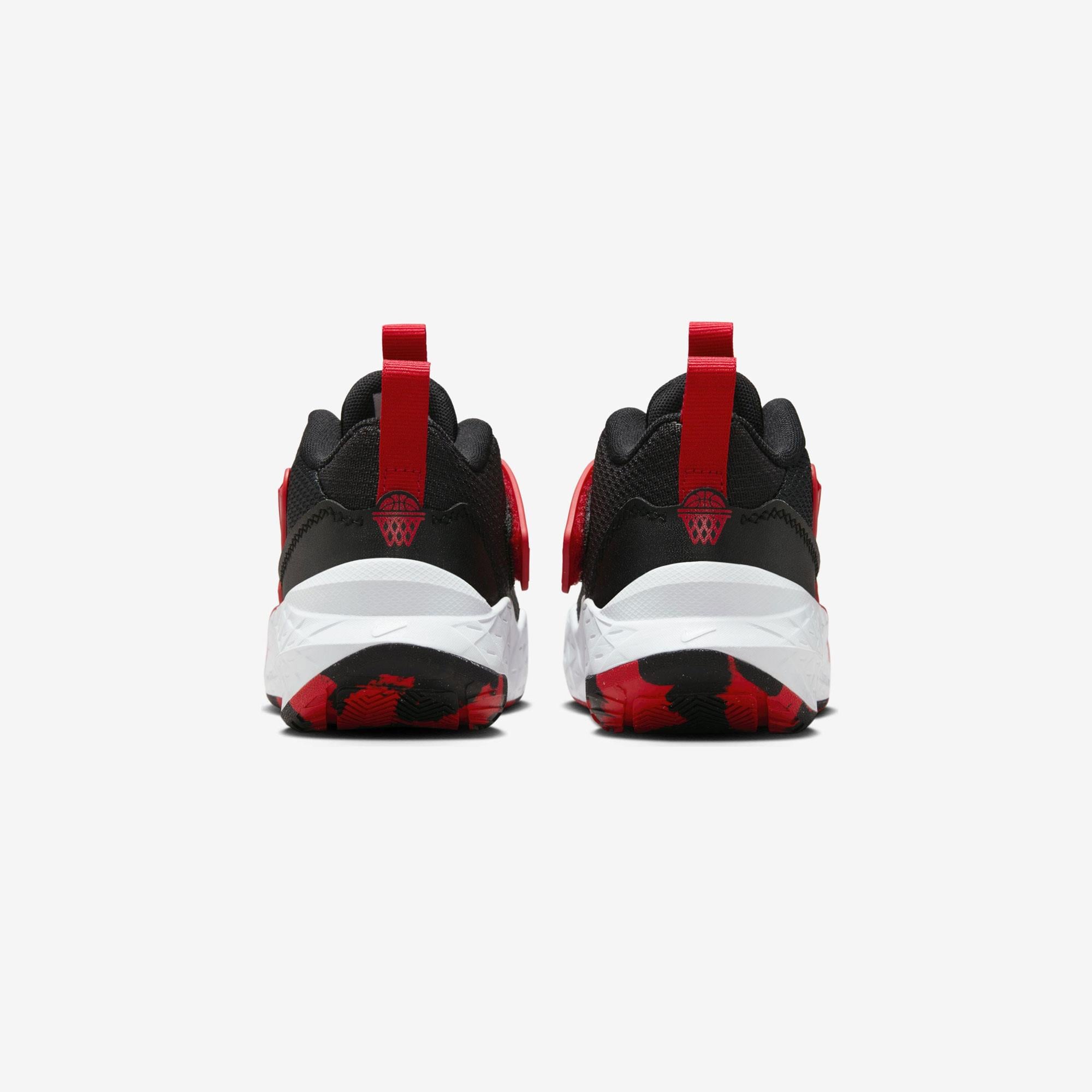 Nike Team Hustle D 12 Çocuk Günlük Spor Ayakkabı
