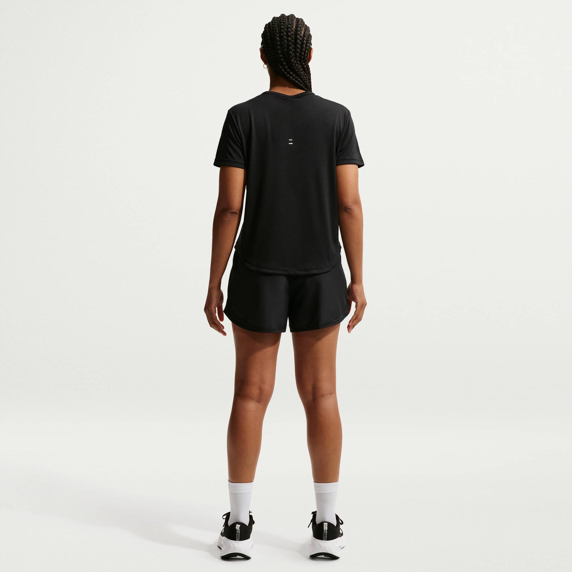 Nike Tempo Dri-FIT Kadın Tişört