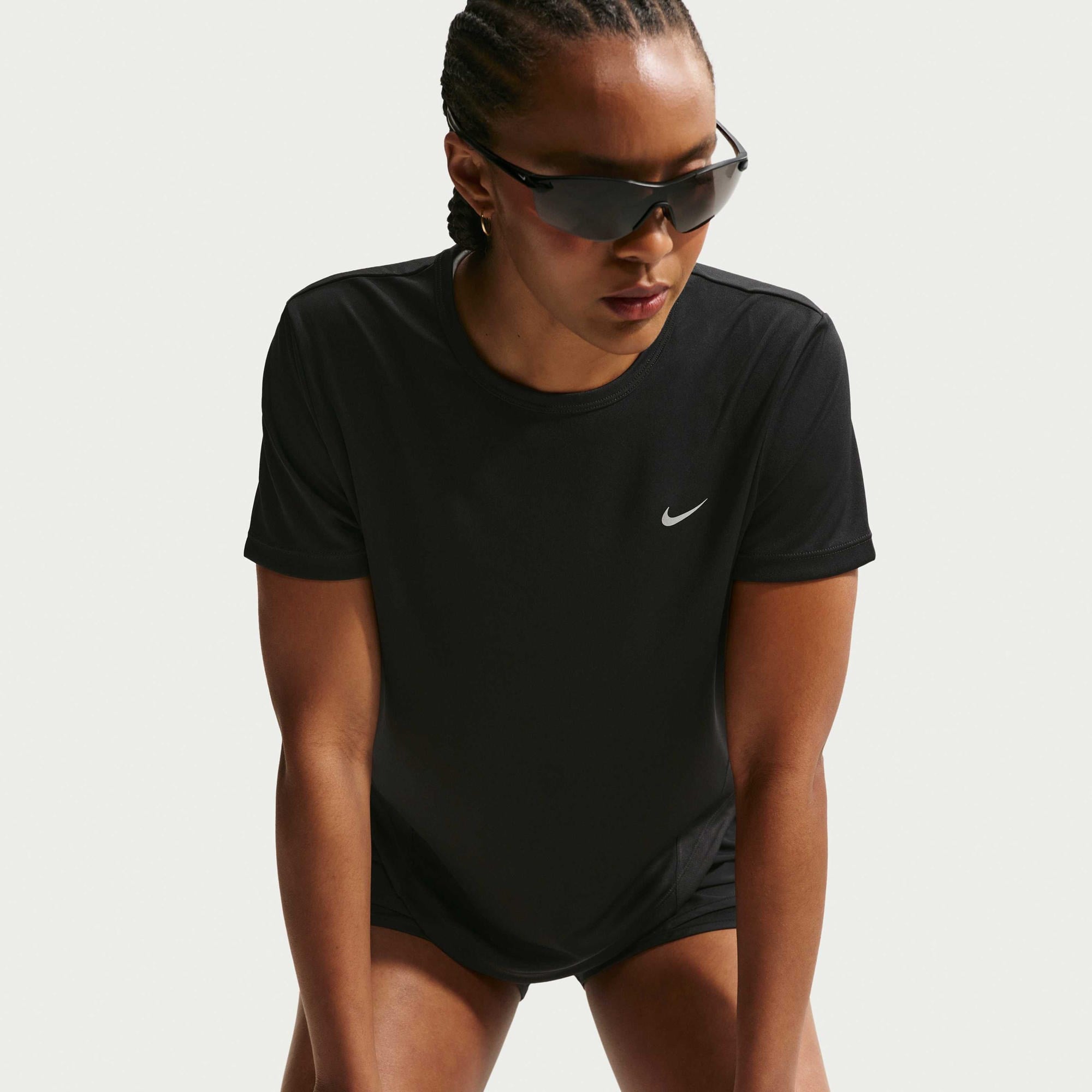 Nike Tempo Dri-FIT Kadın Tişört