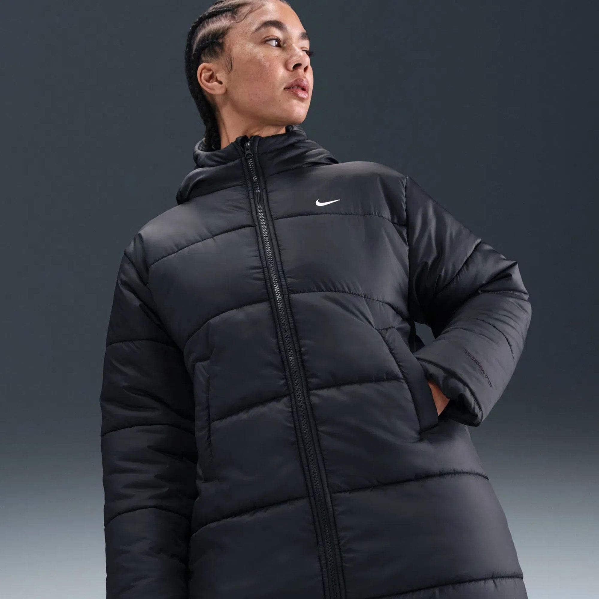 Nike Therma-FIT Synthetic Classic Parka Kadın Mont