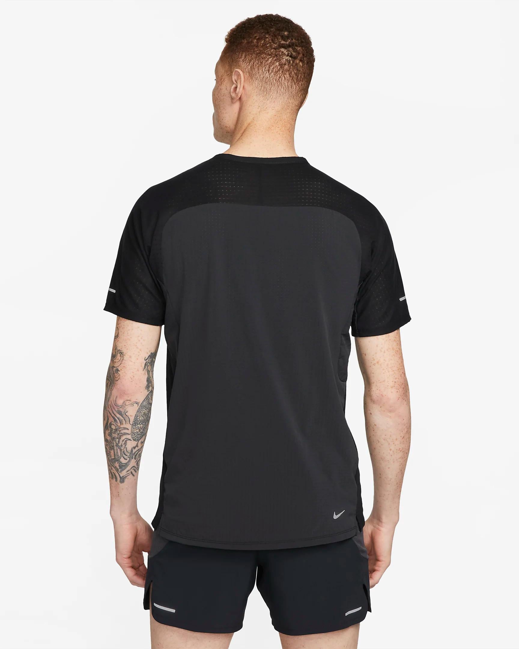 Nike Trail Solar Chase Dri-FIT Erkek Tişört