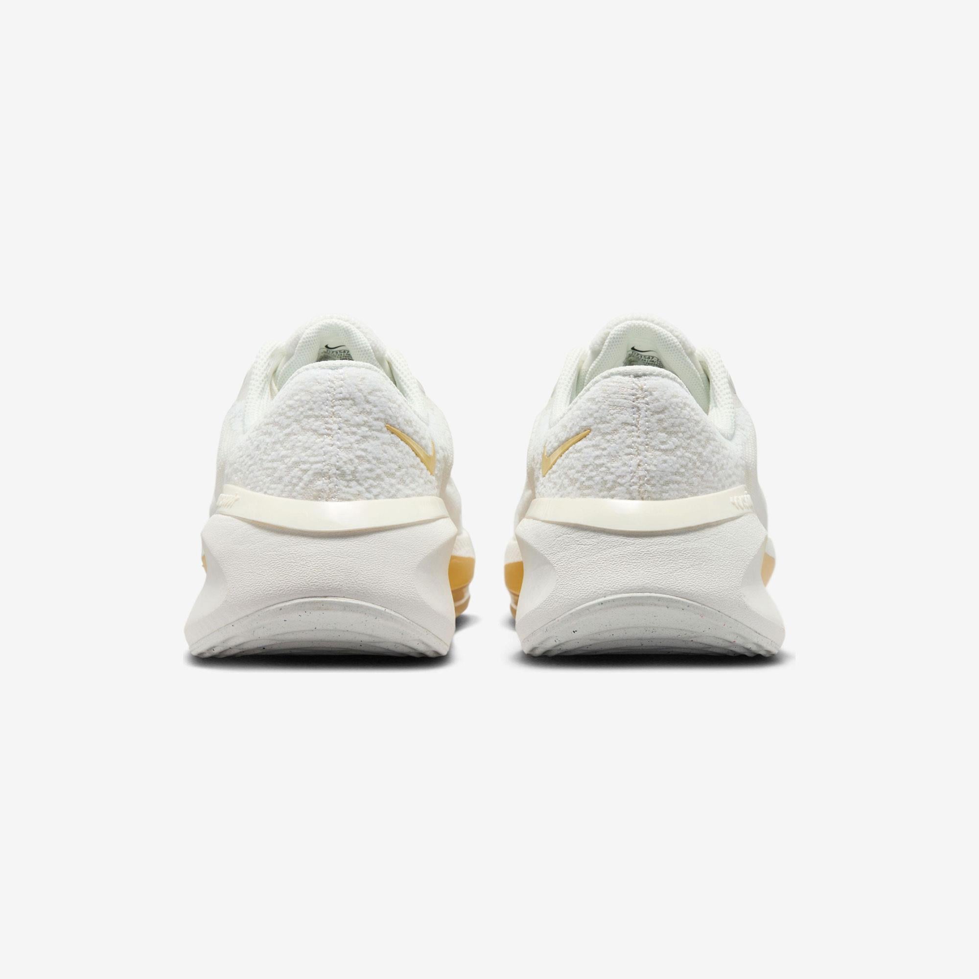 Nike Versair Kadın Antrenman Ayakkabısı