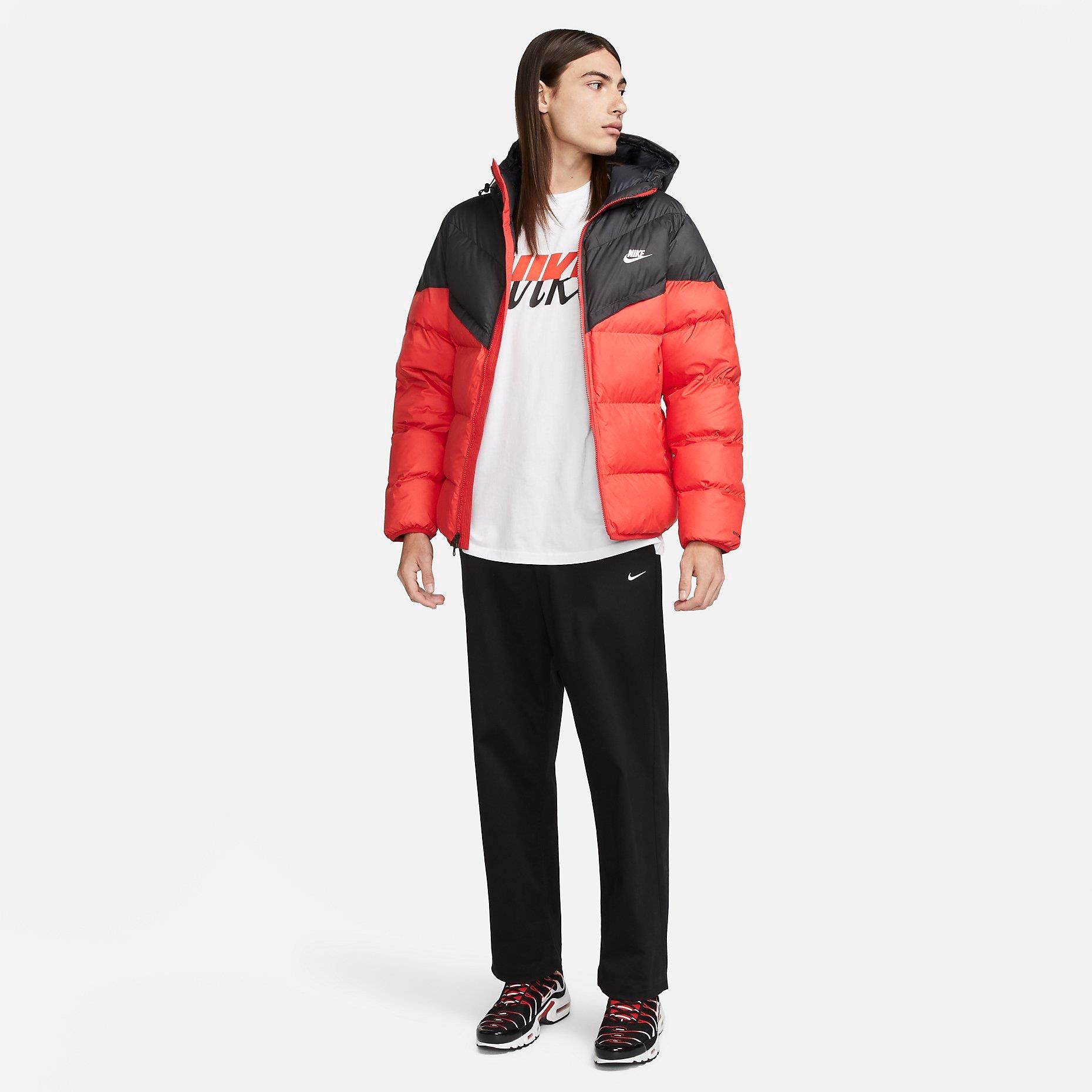 Nike Windrunner PrimaLoft Erkek Mont
