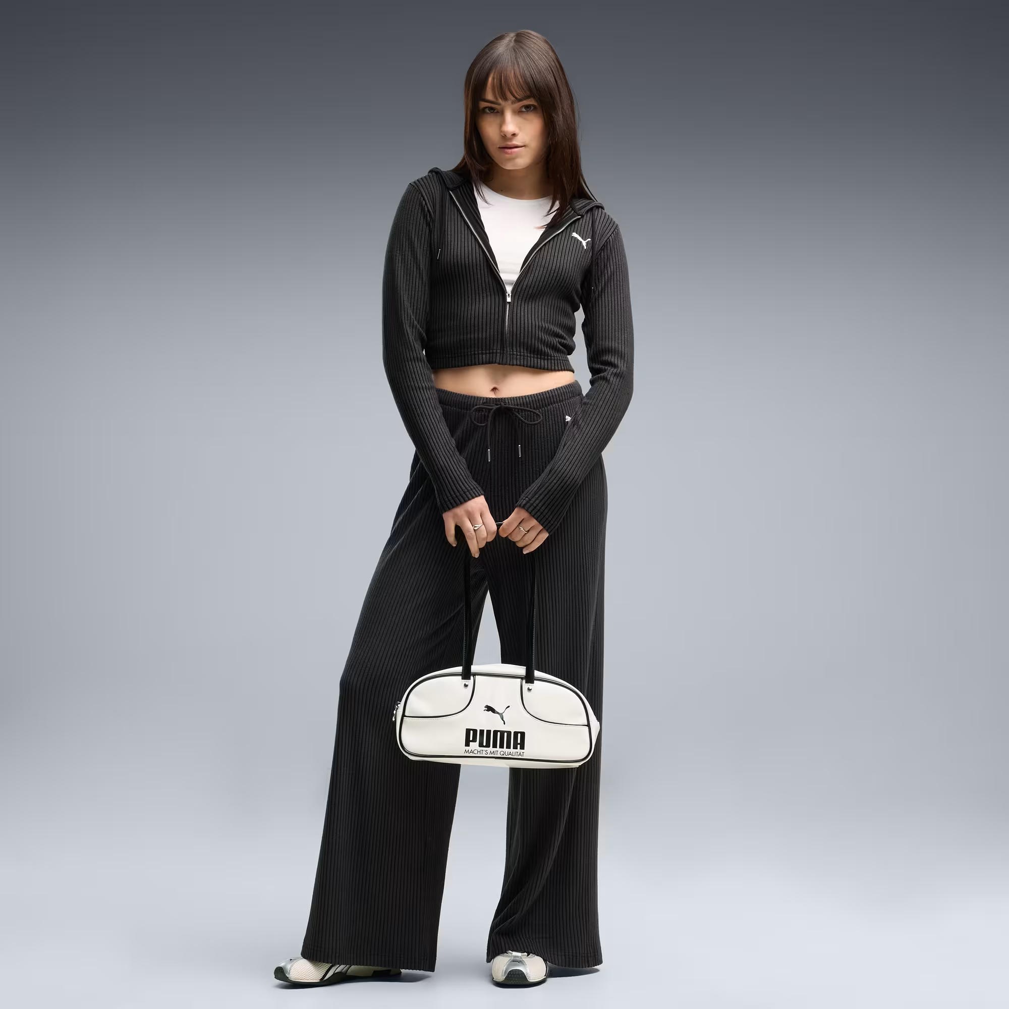Puma Essentials Kadın Sweatshirt