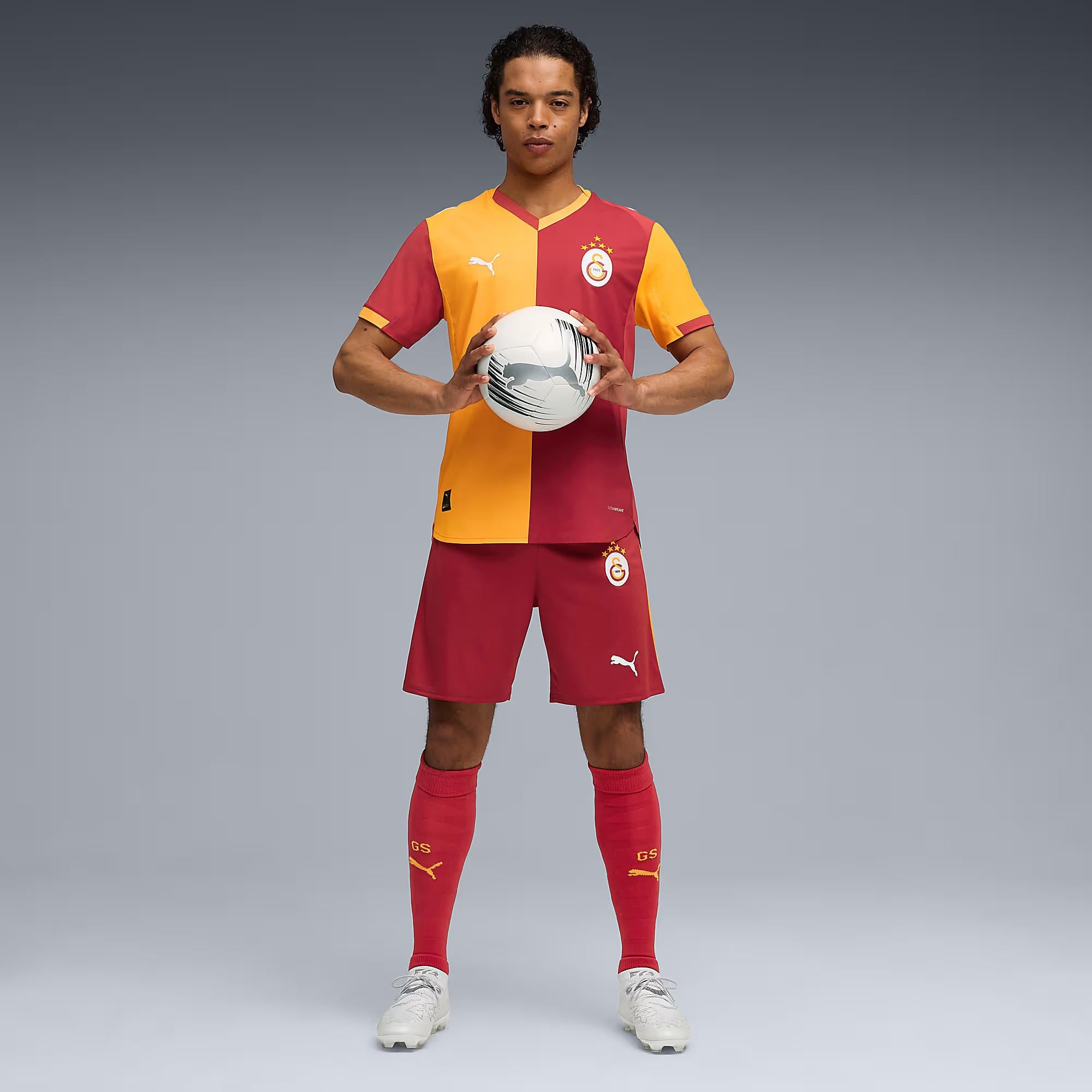 Puma Galatasaray S.K. Erkek Şort