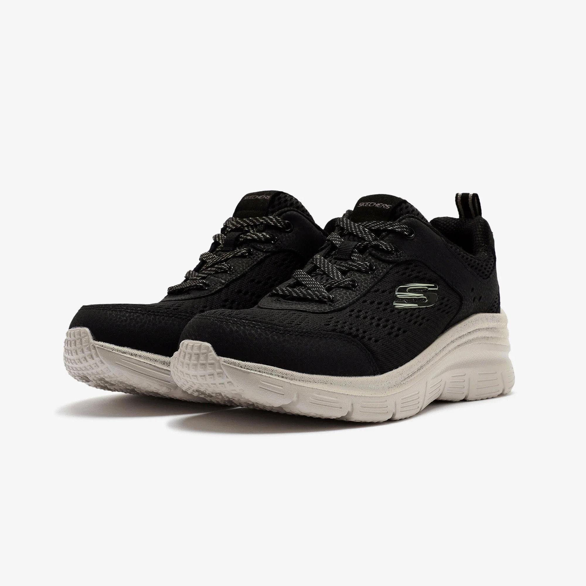 Skechers Fashion Fit Kadın Günlük Spor Ayakkabı