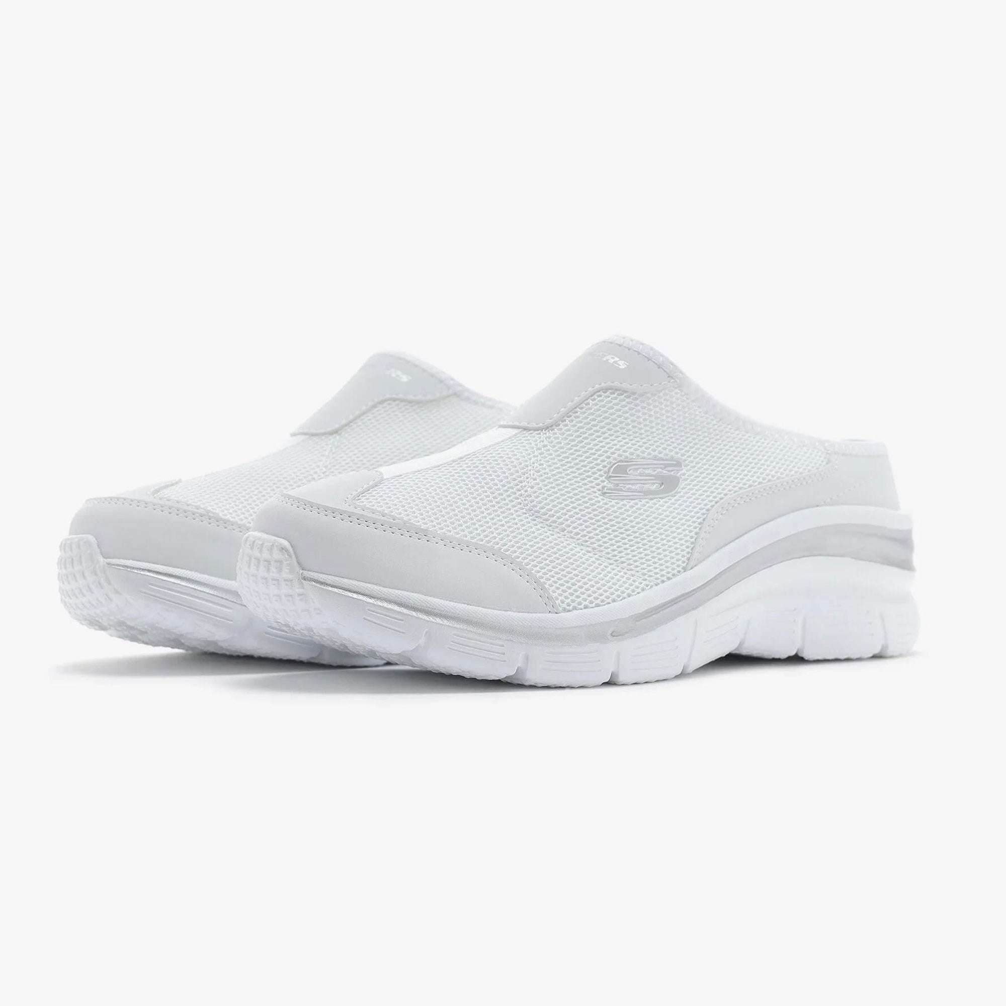 Skechers Fashion Fit Kadın Terlik