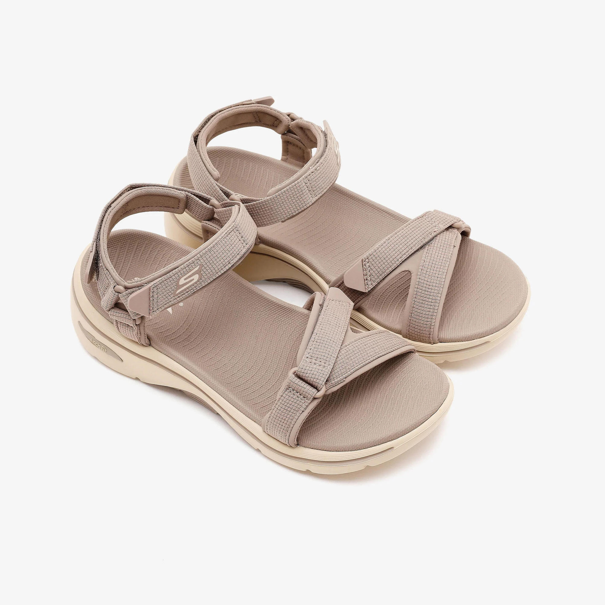 Skechers Go Walk Arch Fit 2.0 Kadın Sandalet