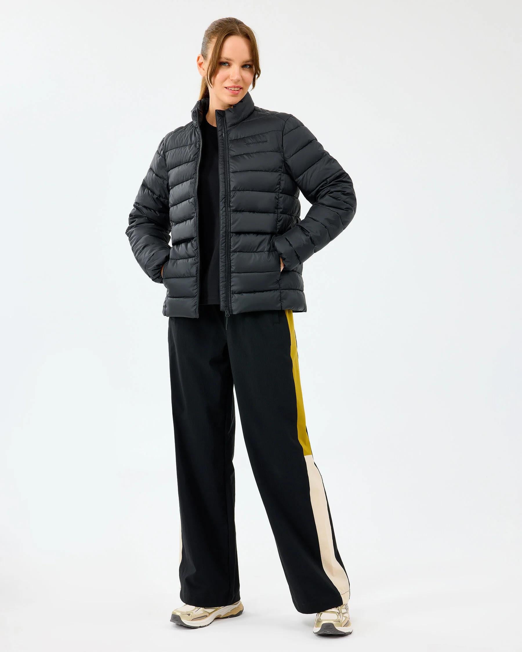 Skechers Outerwear Pop Up Detailed Padded Kadın Mont