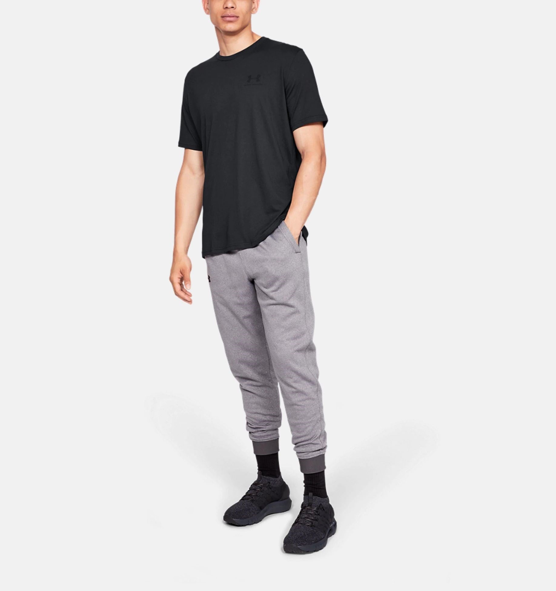 Under Armour Sportstyle Left Chest SS Erkek Tişört