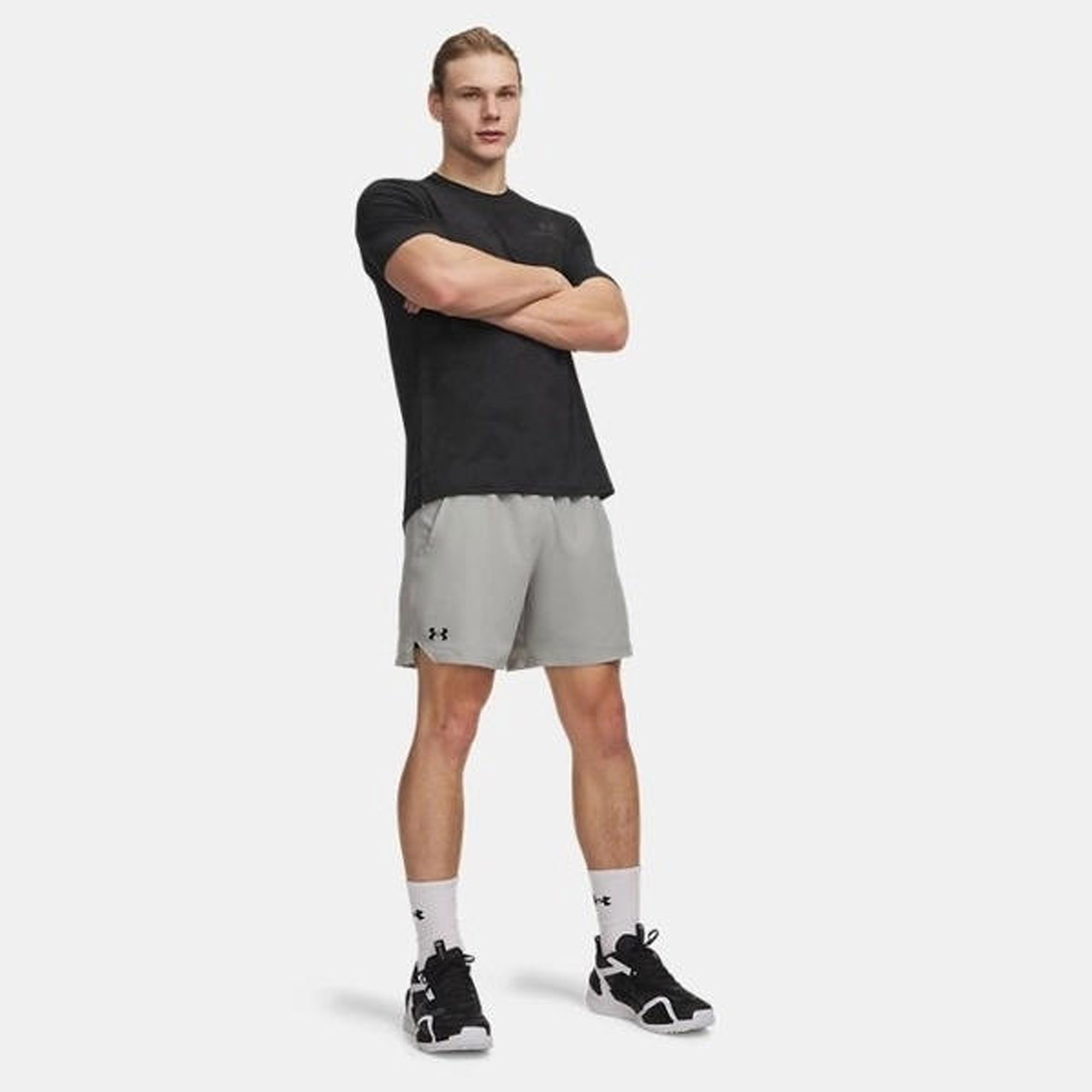 Under Armour Vanish Woven 6 Erkek Şort