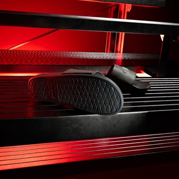 adidas Adilette Comfort Audi Revolut F1 Erkek Terlik
