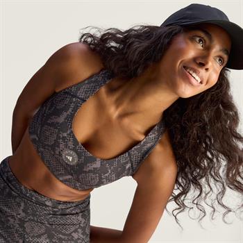 adidas By Stella McCartney Power Impact Training Kadın Büstiyer