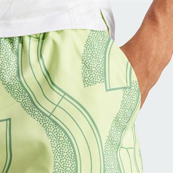 adidas Club Tennis Graphic Erkek Şort