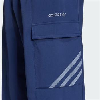 adidas Cuffed Cargo Erkek Pantolon
