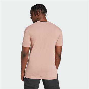 adidas Designed For Training Erkek Tişört