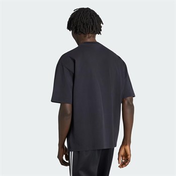 adidas Elevated GFX Erkek Tişört