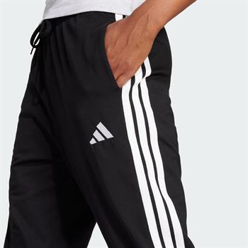 adidas Essentials 3-Stripes Jogger Kadın Eşofman Altı