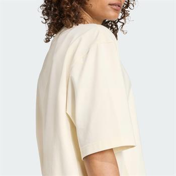 adidas Essentials Linear Kadın Tişört