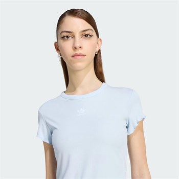 adidas Essentials Scalloped Edge Baby Kadın Tişört