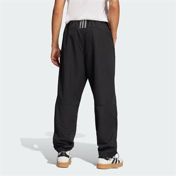 adidas Fashion Patch Erkek Eşofman Altı