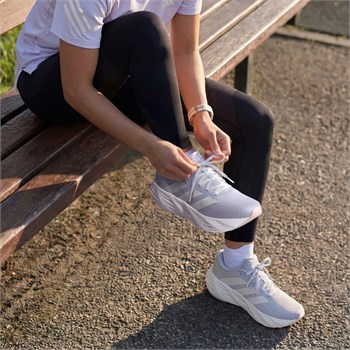adidas Galaxy 8 Kadın Koşu Ayakkabısı