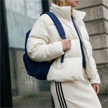 adidas Helionic Puffer Kadın Mont