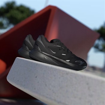 adidas Lightblaze Günlük Spor Ayakkabı