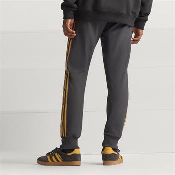 adidas Manchester United Terrace Icons Erkek Eşofman Altı