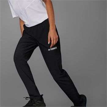 adidas Multi Essentials Stretch Kadın Eşofman Altı