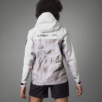 adidas National Geographic Rain.Rdy Kadın Rüzgarlık