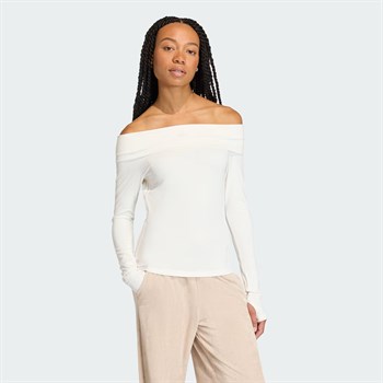 adidas Off Shoulder Kadın Tişört