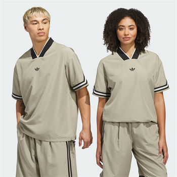 adidas Originals Basketball Warm Up Top Erkek Tişört