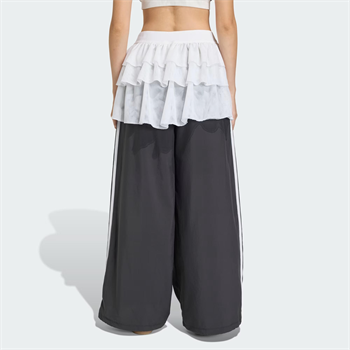 adidas Originals Lace Adilenium FB TP Kadın Pantolon