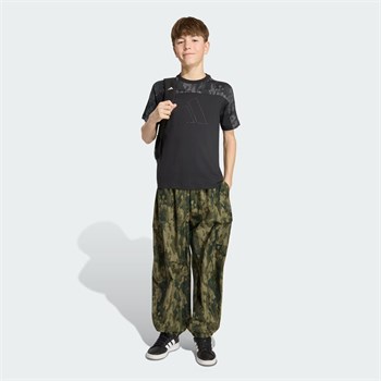adidas Seasonal Essentials Çocuk Tişört