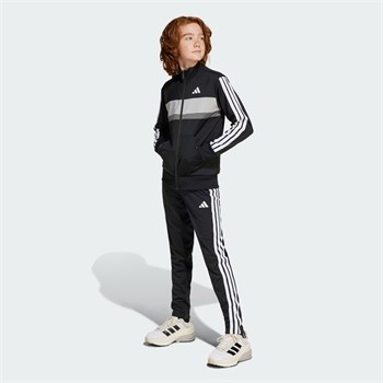 adidas Seasonal Essentials Tiberio 3 Stripes Çocuk Eşofman Takımı