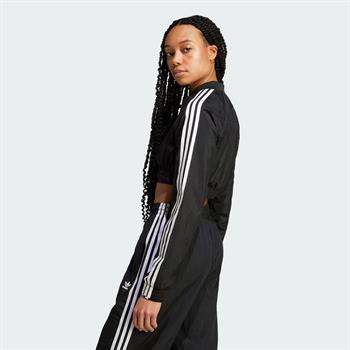 adidas Slim Crop Kadın Sweatshirt