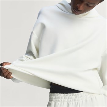 adidas Soft Lux Erkek Sweatshirt