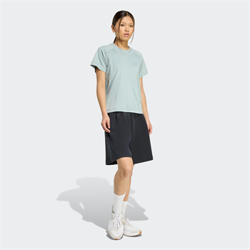 adidas Soft Lux Kadın Tişört