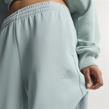 adidas Soft Lux Straight Kadın Eşofman Altı