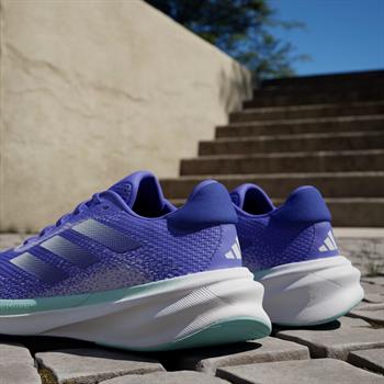 adidas Supernova Stride Kadın Koşu Ayakkabısı