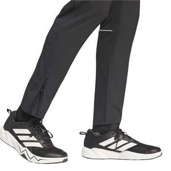 adidas Tech Apparel Slim Erkek Eşofman Altı