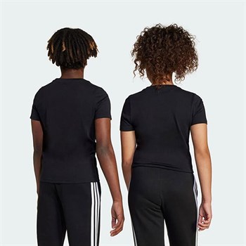 adidas Tech Logo Graphic Çocuk Tişört