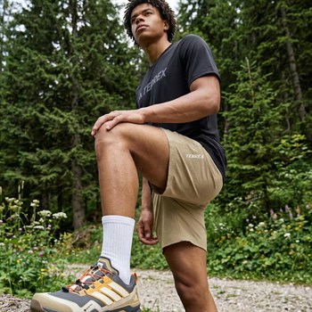 adidas Terrex Xperior Clima365 Mid Erkek Şort